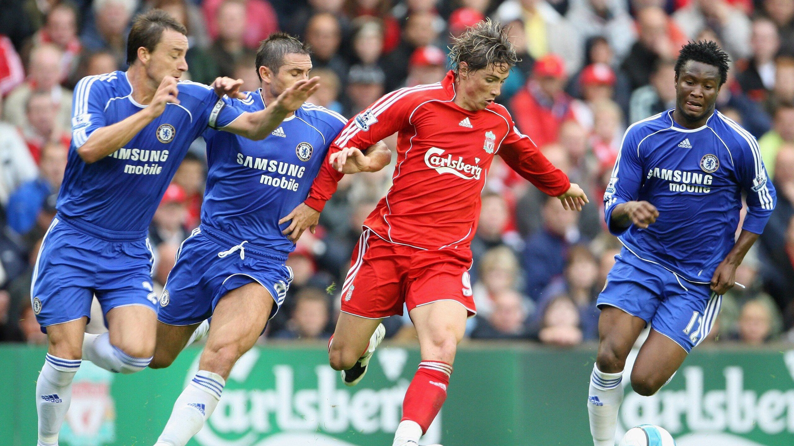 开云体育博彩-裁判判罚引发罚款风暴，联赛纪律或升级调整，裁判违规